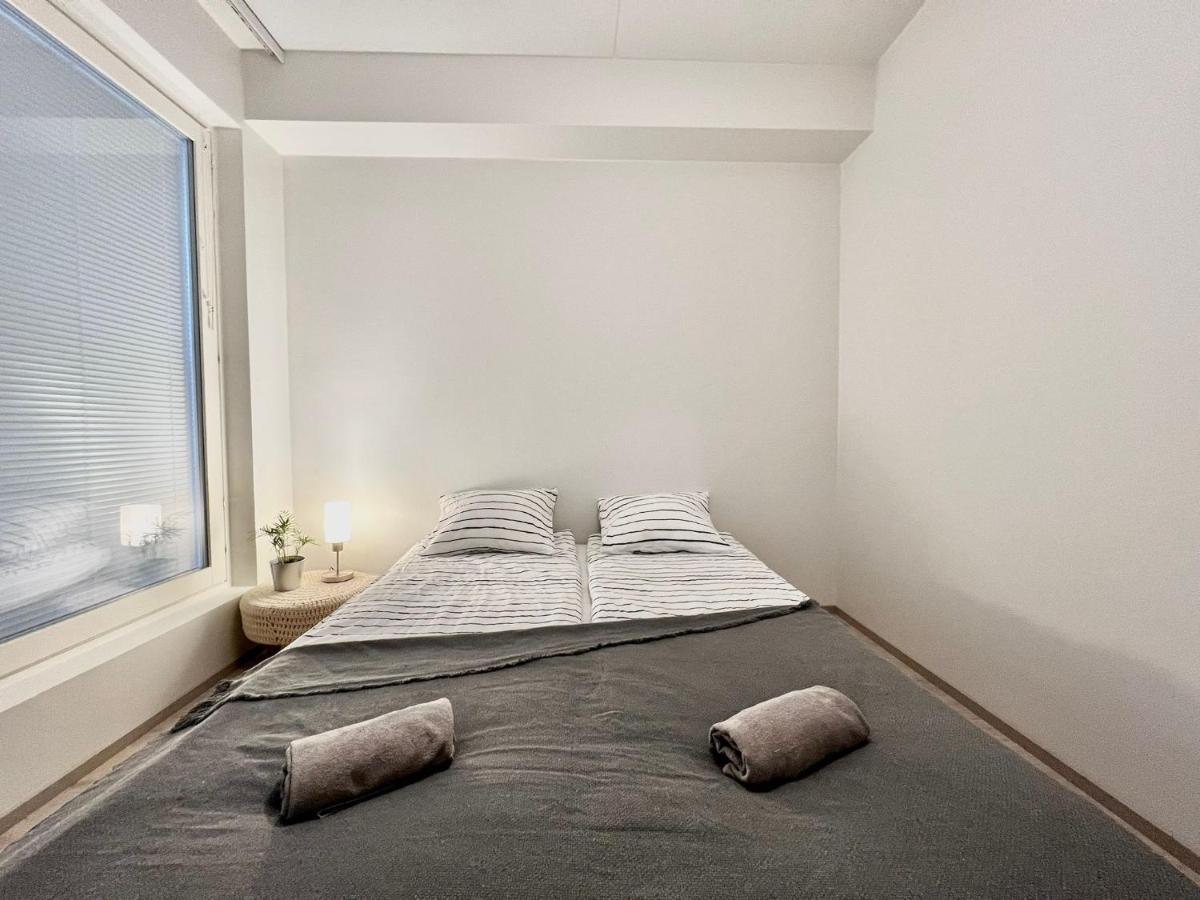 Easy Stay Rooms & Apartments Near Airport Βάνταα Εξωτερικό φωτογραφία