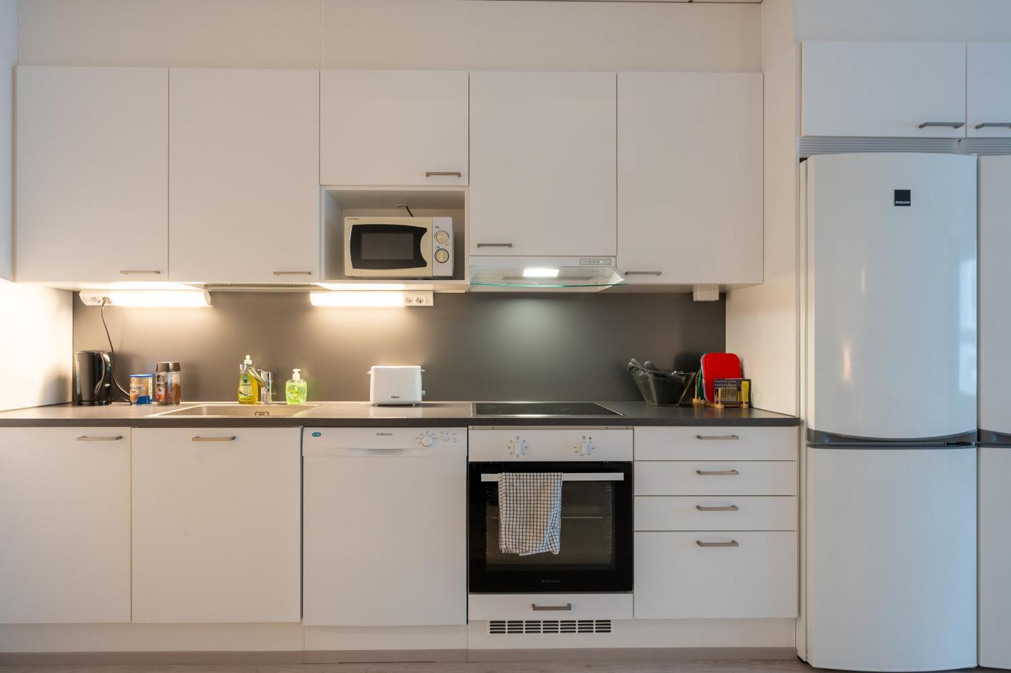 Easy Stay Rooms & Apartments Near Airport Βάνταα Εξωτερικό φωτογραφία
