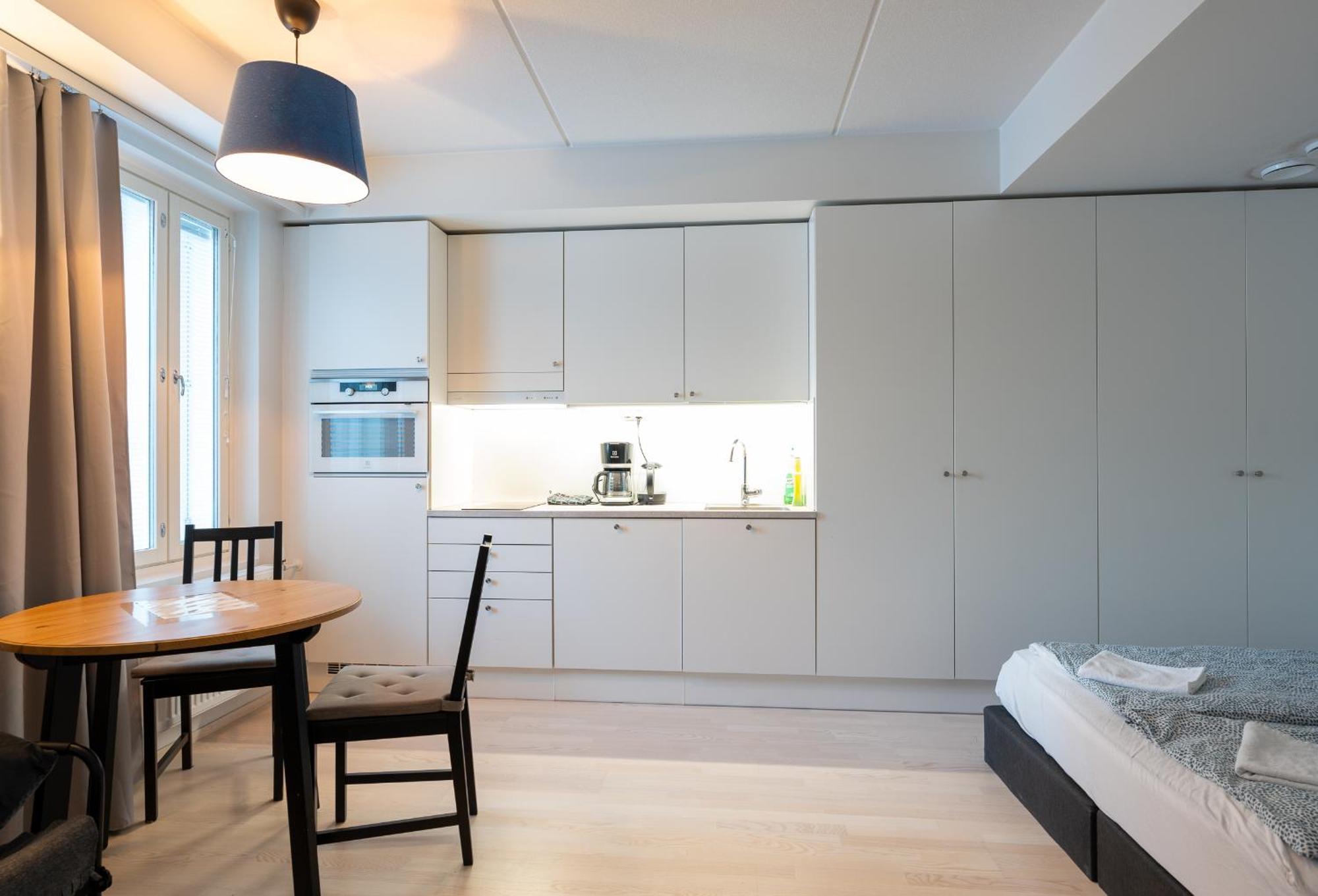 Easy Stay Rooms & Apartments Near Airport Βάνταα Εξωτερικό φωτογραφία