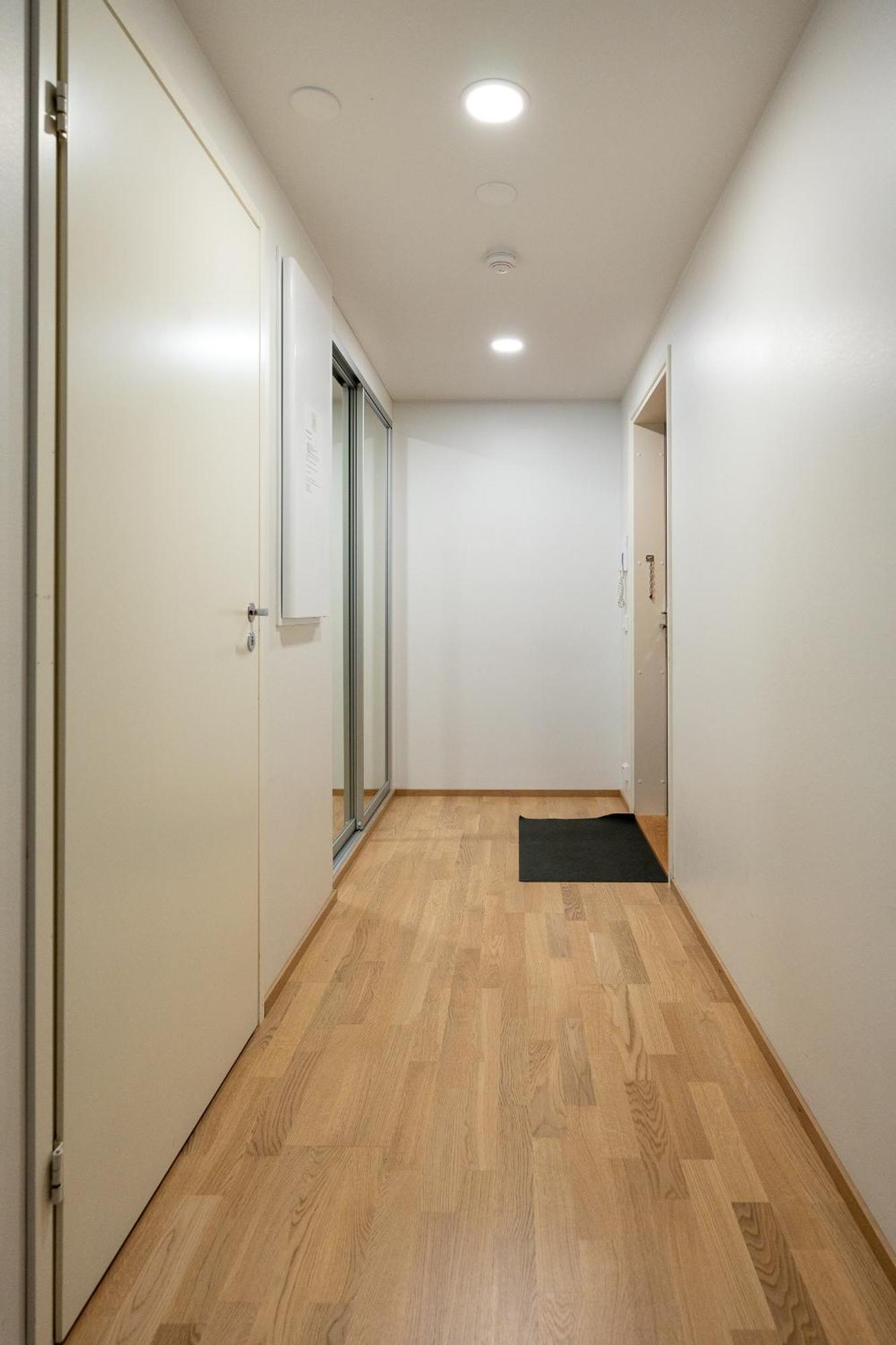 Easy Stay Rooms & Apartments Near Airport Βάνταα Εξωτερικό φωτογραφία
